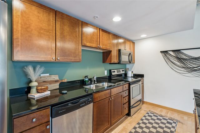 119 4th Street 107, Des Moines, IA 50309