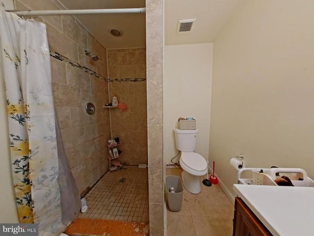 2139 N 18TH ST, Philadelphia, PA 19121