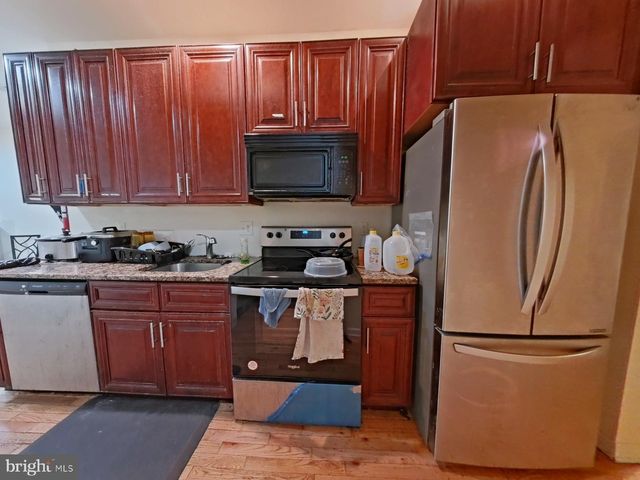 2139 N 18TH ST, Philadelphia, PA 19121