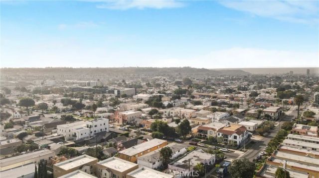 2804 S Norton, Los Angeles, CA 90018