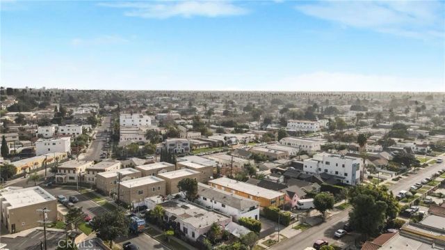 2804 S Norton, Los Angeles, CA 90018