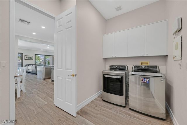 77 Fountainhead Circle, Henderson, NV 89052