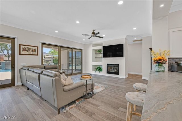 77 Fountainhead Circle, Henderson, NV 89052