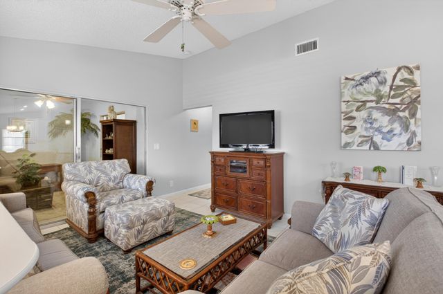 8130 Springtree Road A, Boca Raton, FL 33496