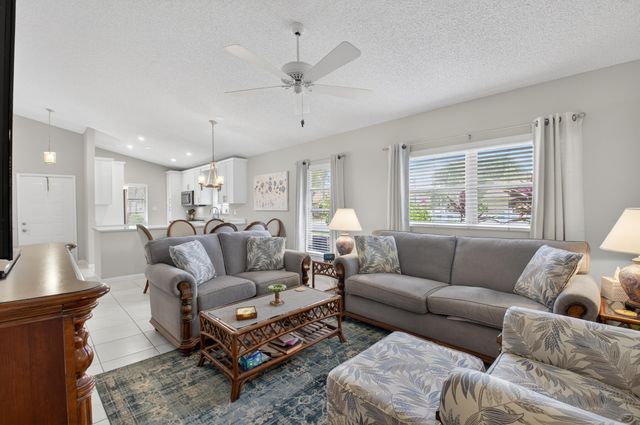 8130 Springtree Road A, Boca Raton, FL 33496