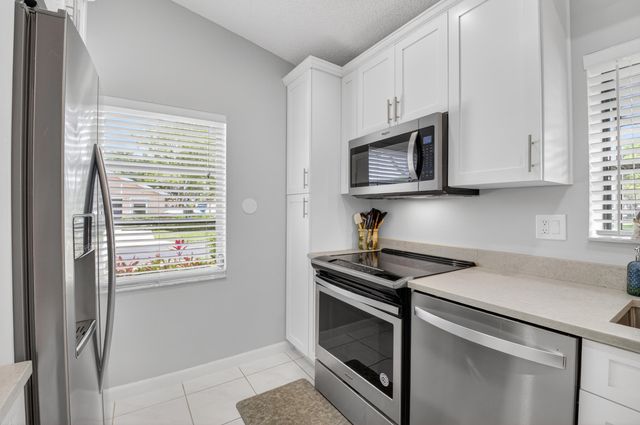 8130 Springtree Road A, Boca Raton, FL 33496