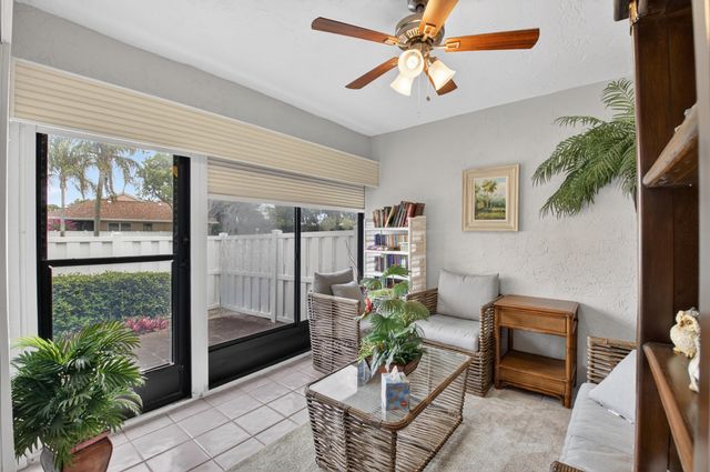 8130 Springtree Road A, Boca Raton, FL 33496