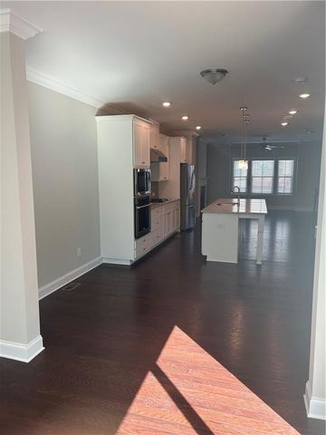 363 Via Secco Lane, Suwanee, GA 30024