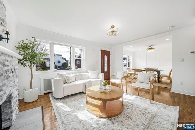 17 High Park Place, Clifton, NJ 07011