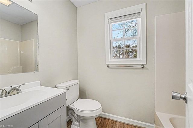 3801 Pineway Drive, Greensboro, NC 27405