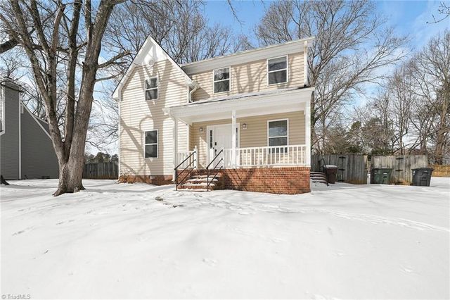 3801 Pineway Drive, Greensboro, NC 27405