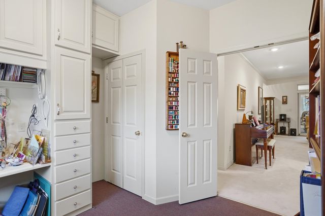 1202 VINTAGE DR, Columbia, MO 65203