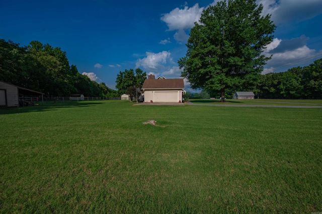 32 Rodeo Drive, Austin, AR 72007