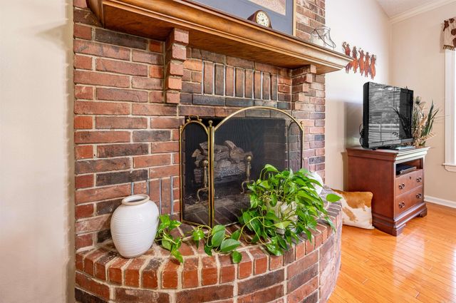 32 Rodeo Drive, Austin, AR 72007