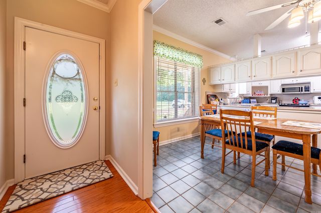 32 Rodeo Drive, Austin, AR 72007
