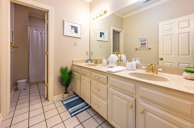 32 Rodeo Drive, Austin, AR 72007