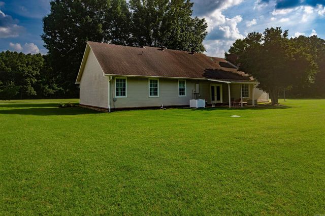 32 Rodeo Drive, Austin, AR 72007
