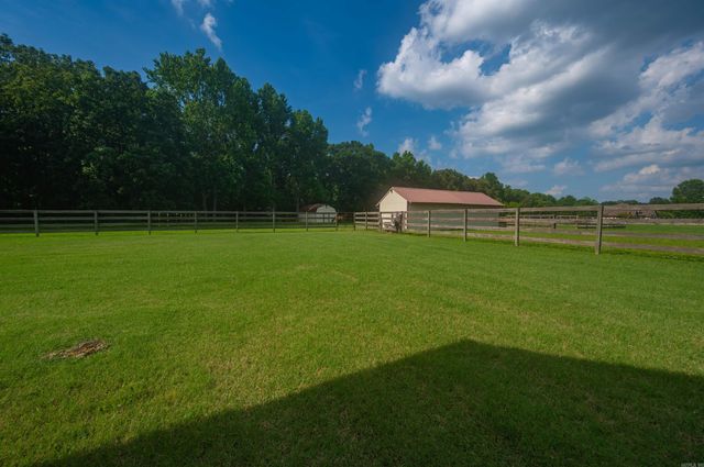 32 Rodeo Drive, Austin, AR 72007