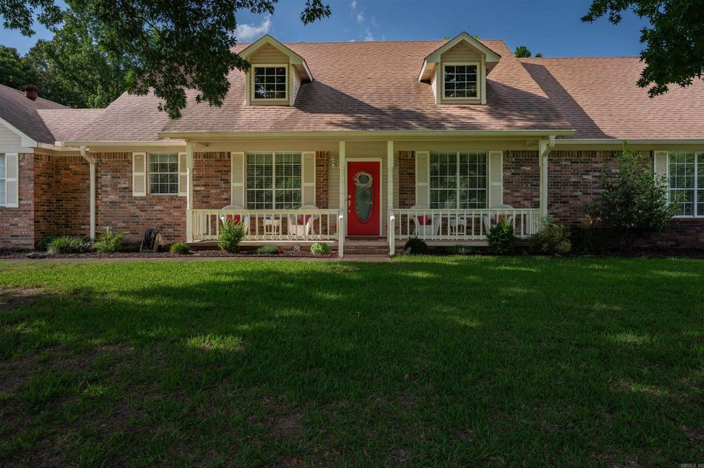 32 Rodeo Drive, Austin, AR 72007