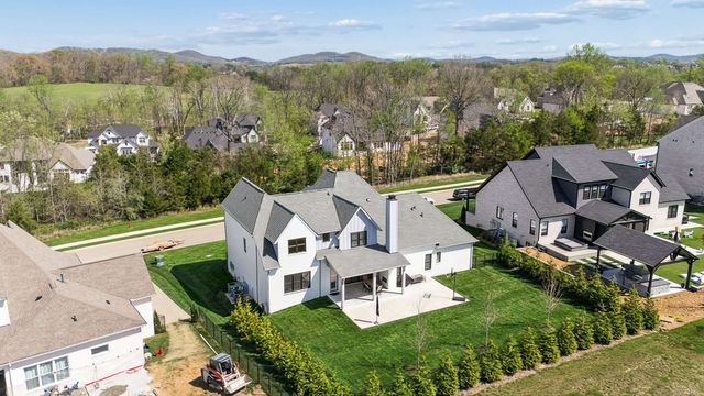 4672 Majestic Meadows Dr, Arrington, TN 37014