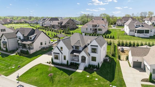 4672 Majestic Meadows Dr, Arrington, TN 37014