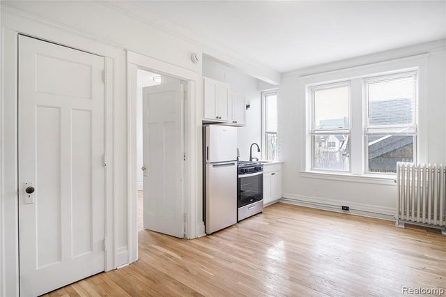 66 Adelaide Street 39, Detroit, MI 48201