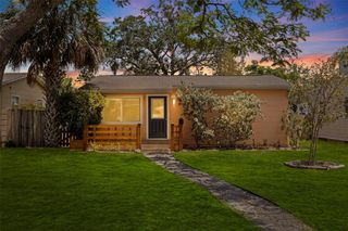 131 44TH AVENUE N, St Petersburg, FL 33703