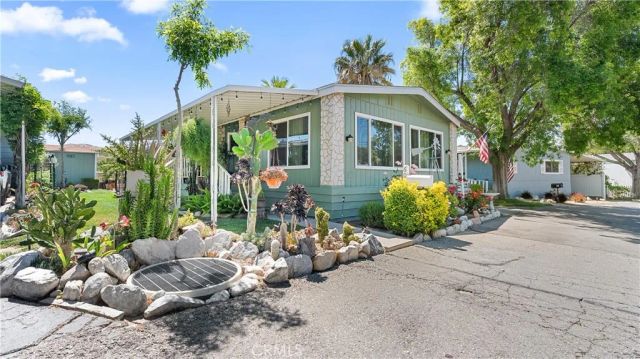 16274 Vasquez Canyon 60, Canyon Country, CA 91351