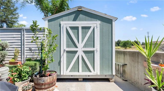 16274 Vasquez Canyon 60, Canyon Country, CA 91351