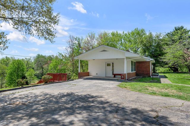 337 S Dogwood Drive, Berea, KY 40403