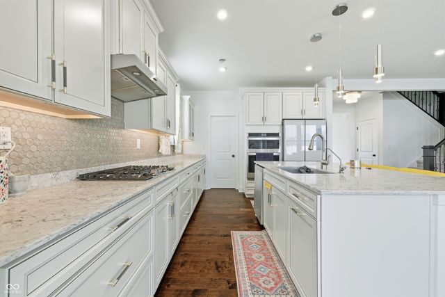 8744 Dorill Creek Lane, Indianapolis, IN 46259