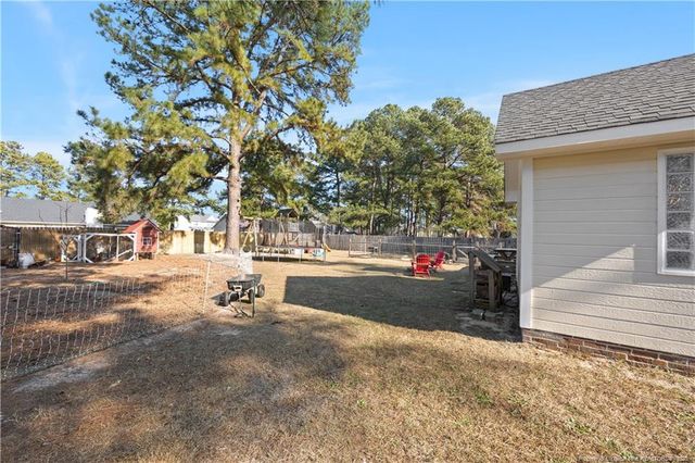 152 Independence Drive, Raeford, NC 28376