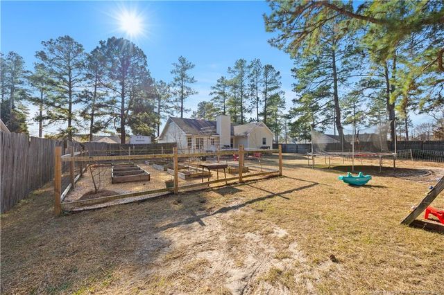 152 Independence Drive, Raeford, NC 28376