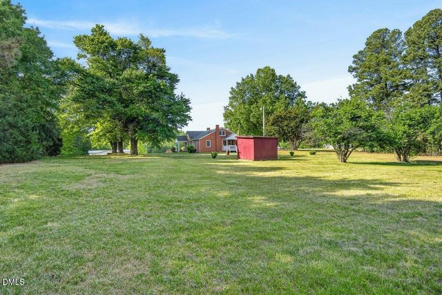 148 Baptist Church Road, Henderson, NC 27537
