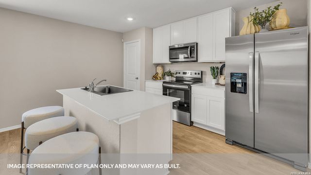 1007 BOLD RUN, Seguin, TX 78155