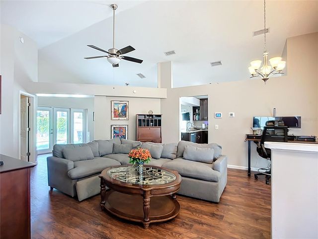 1549 CHEPACKET STREET, Brandon, FL 33511