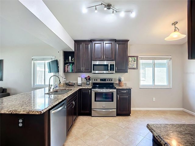 1549 CHEPACKET STREET, Brandon, FL 33511