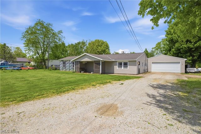 14001 State Route 113, Wakeman, OH 44889