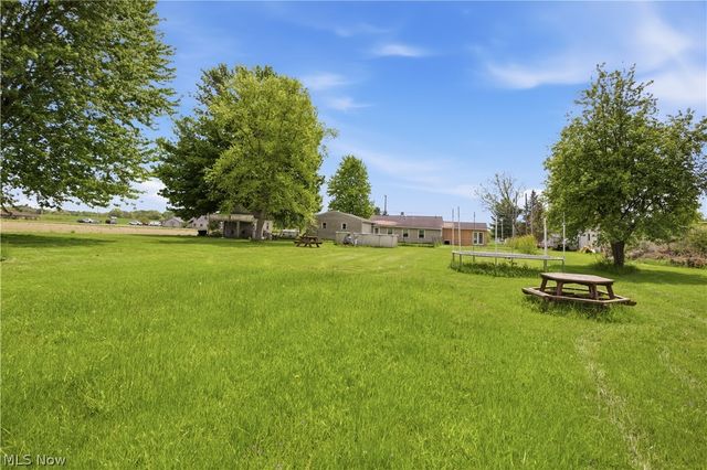 14001 State Route 113, Wakeman, OH 44889