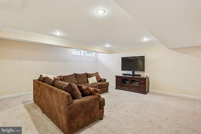 11208 YARDLEY PL, Ijamsville, MD 21754