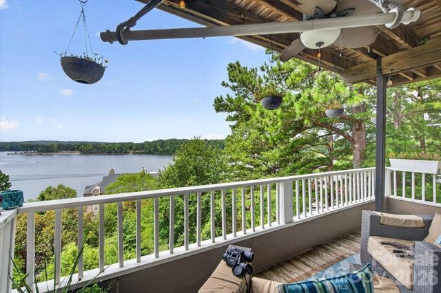 9709 Emerald Point Drive 8, Charlotte, NC 28278