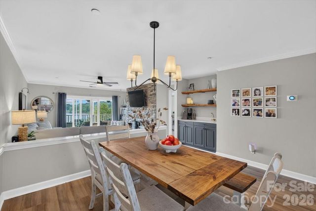 9709 Emerald Point Drive 8, Charlotte, NC 28278