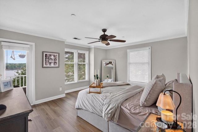 9709 Emerald Point Drive 8, Charlotte, NC 28278