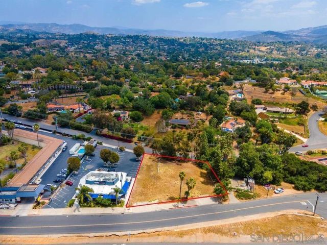 2690 S Escondido Blvd 238-152-16-00, Escondido, CA 92025