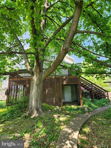 502 VALLEY STREET, Marysville, PA 17053