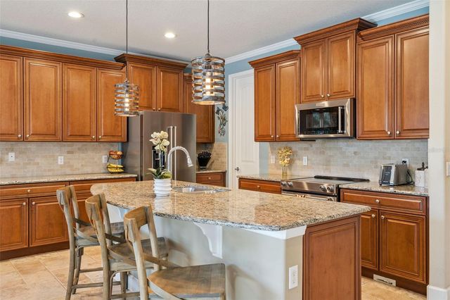 11818 FIORE DRIVE, Orlando, FL 32827