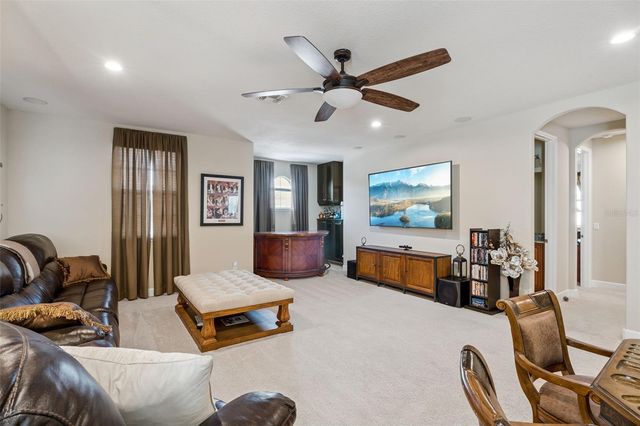 11818 FIORE DRIVE, Orlando, FL 32827