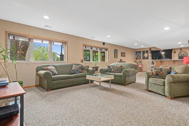 14217 Footbridge Way, Apple Valley, MN 55124