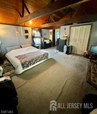 715 NE Park Avenue, Union Beach, NJ 07735