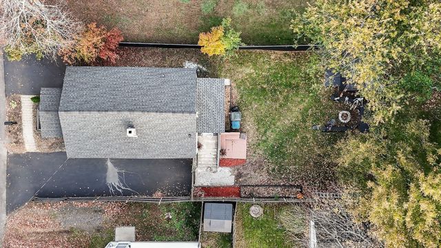 132 Vernon Street, Tewksbury, MA 01876